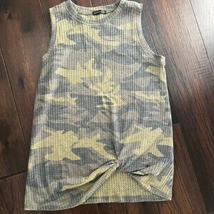 Camo waffle Sleeveless Top with Knot Detail